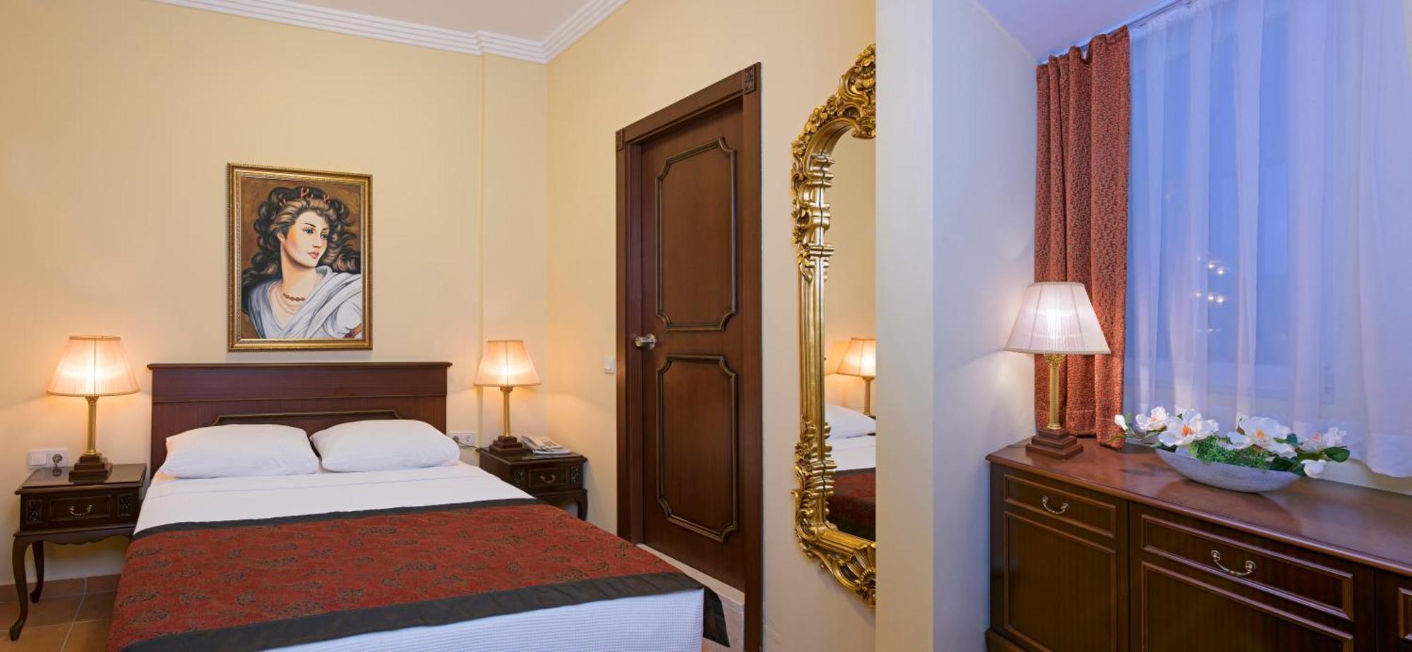 Antique Roman Palace Museum Hotel (Adults Only) Alanya Exterior photo
