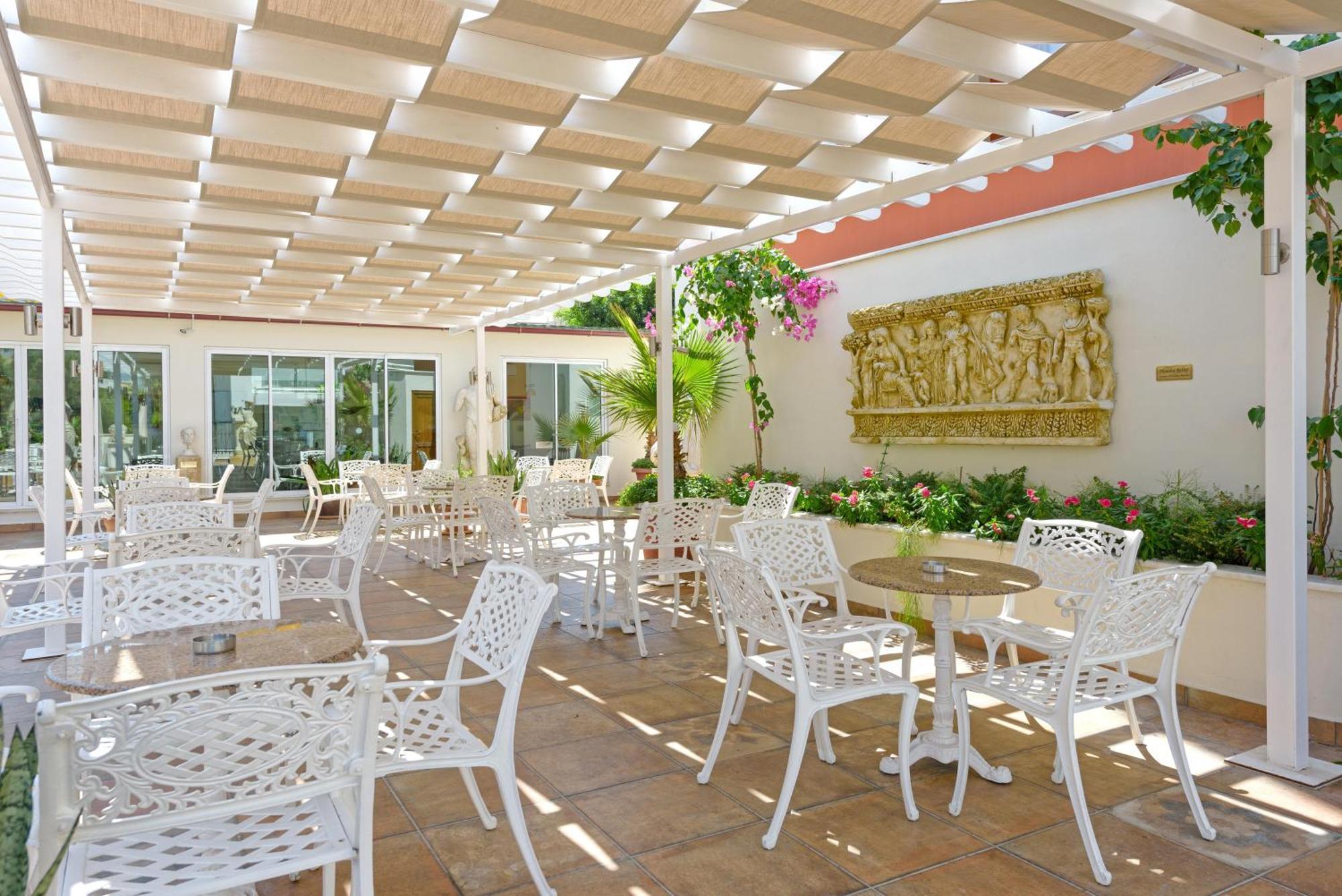 Antique Roman Palace Museum Hotel (Adults Only) Alanya Exterior photo