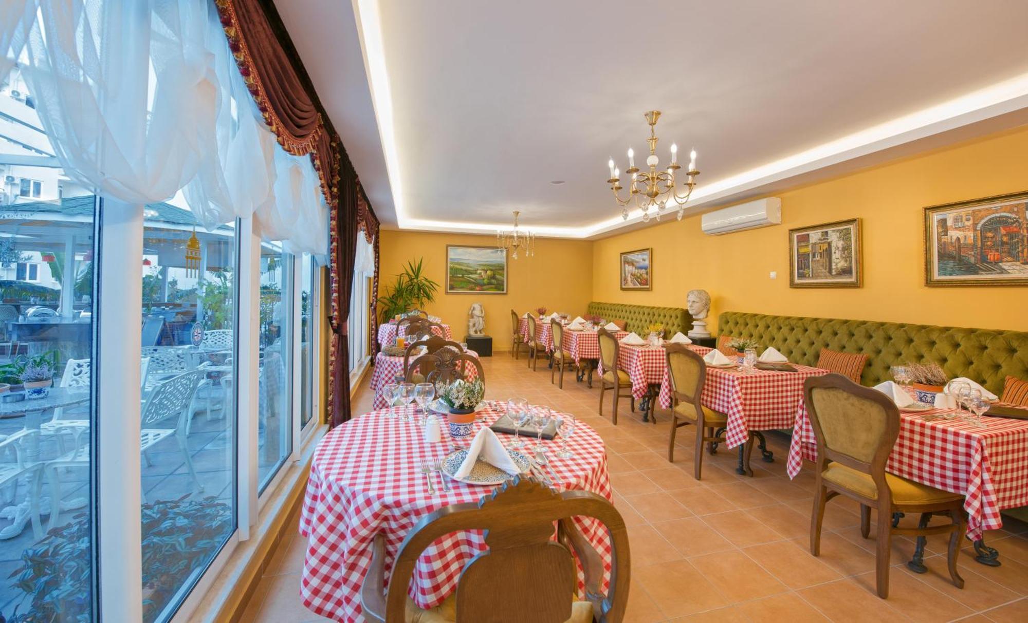 Antique Roman Palace Museum Hotel (Adults Only) Alanya Exterior photo