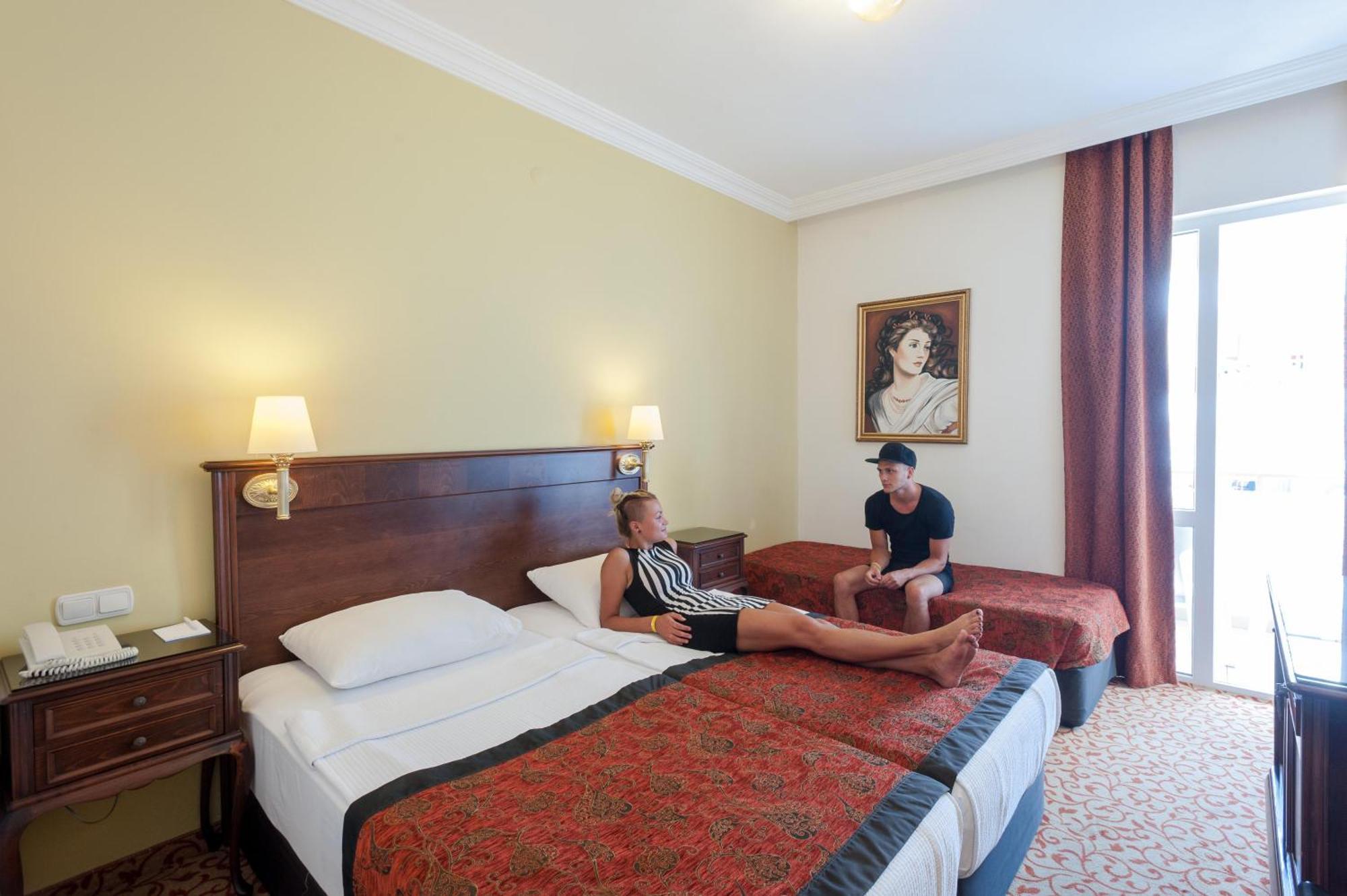Antique Roman Palace Museum Hotel (Adults Only) Alanya Exterior photo